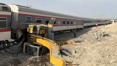 Iranian passenger train derails, killing at least 17
