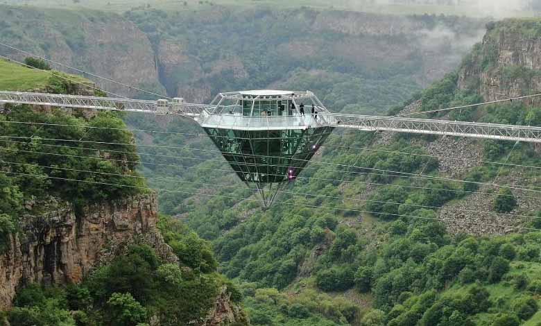 New tourist attraction in Georgia: a diamond-shaped glass bridge