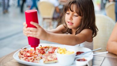 Sad snacks - Negative emotions make children eat junk food