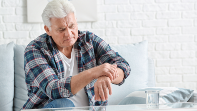 The early symptoms of Parkinson’s disease