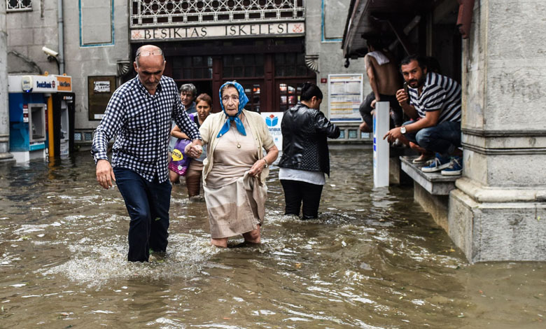 Antalya Sinking.. Turkish Infrastructure Unable to Absorb Rains Streets Turned into Lakes