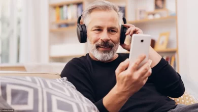 The Hidden Dangers of Daily Music Listening- How it Can Negatively Impact Your Ears