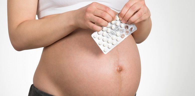 Pregnancy and drugs: What are the precautions? An expert answers