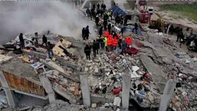 Due to poverty and devastating disaster survivors of the earthquake in Turkey are digging through the rubble in search of gold