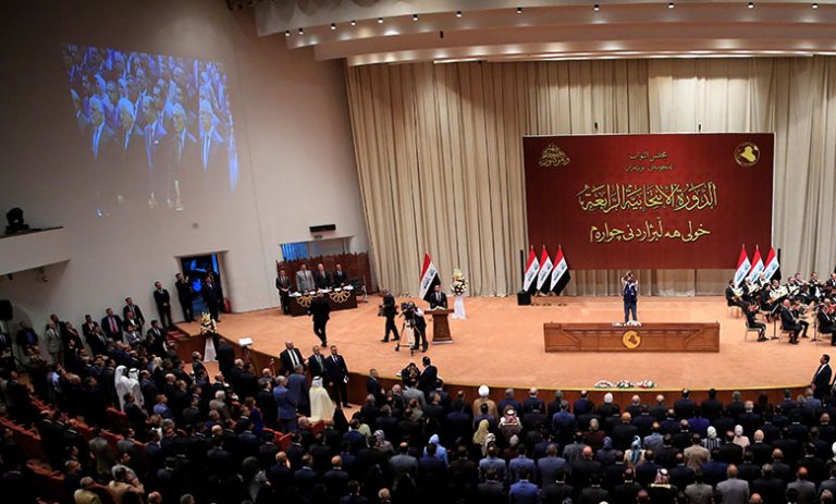 The Iraqi Parliament amends the election law to impose the dominance of ...