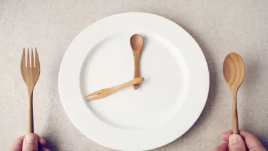 8 Health Benefits of Fasting, Backed by Science