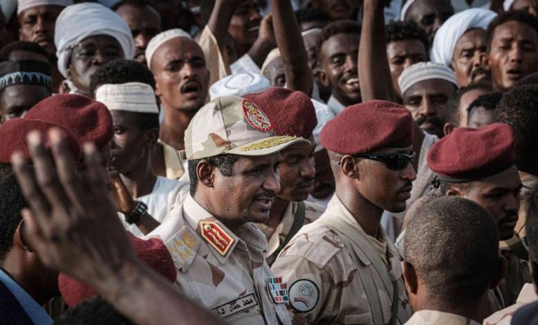 Internal and external movements to contain the crisis between the Sudanese military forces