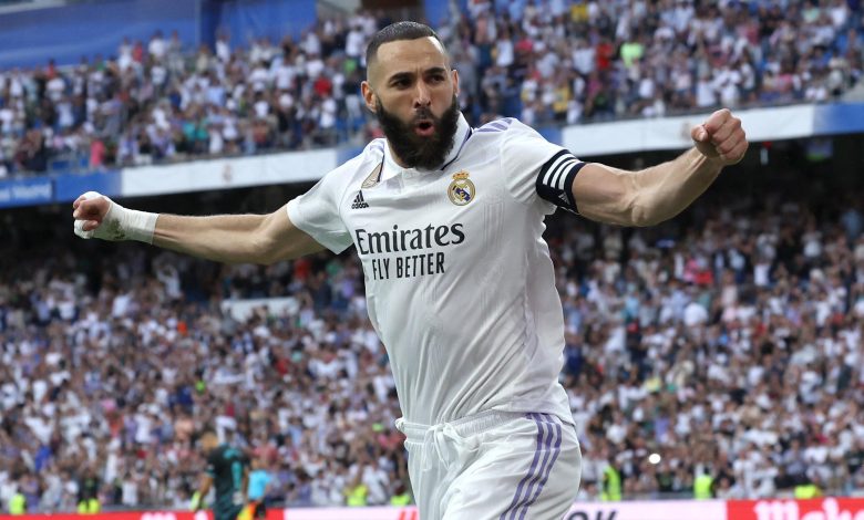 Real crushes Almeria. Benzema shines with a triple