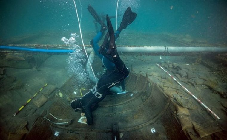 Spanish Scientists Seek to Save 2,500-Year-Old Phoenician Shipwreck