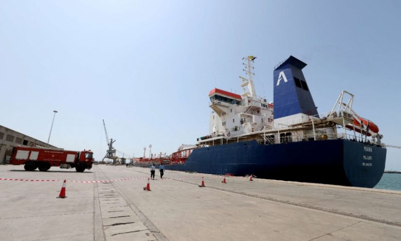 Houthis Loot $200 Million from Hodeidah Port... Details 