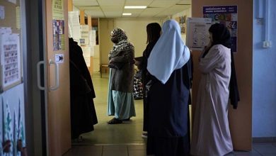 France sparks controversy among Arabs after refusing entry to hundreds of girls to schools due to the Abaya