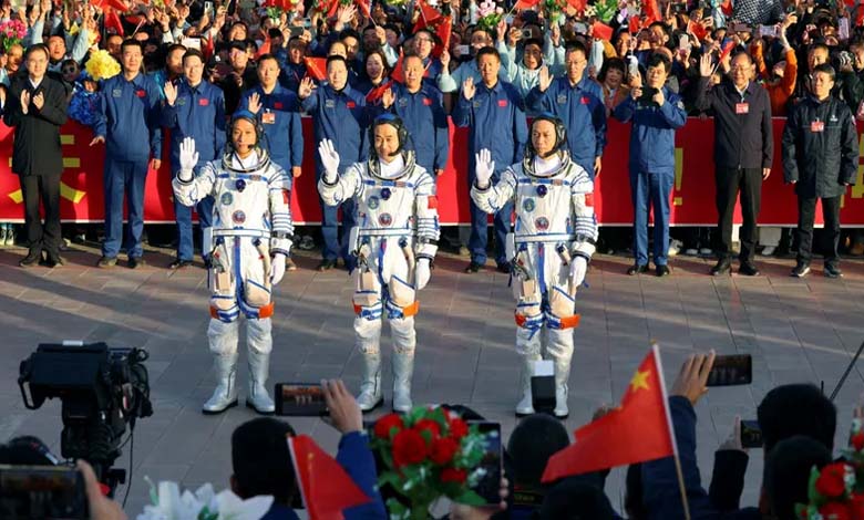 China sends its "youngest crew" to space... How old are they? 