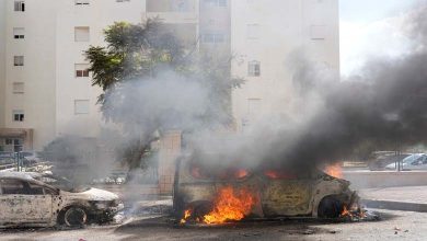 Hezbollah monitors Gaza developments with its hand on the trigger