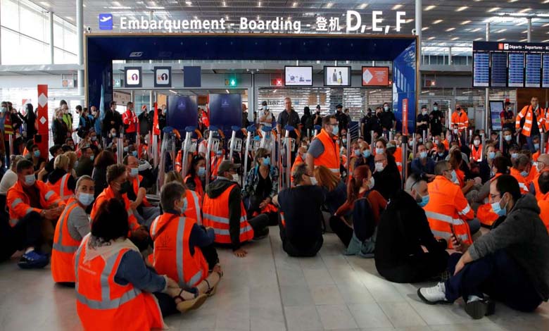 France/Air traffic controllers' strike: 25% of flights cancelled at Paris-Orly and Toulouse 