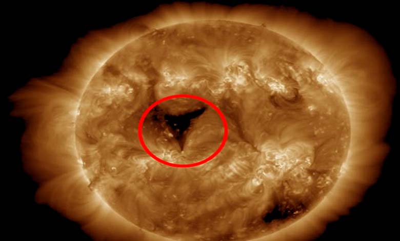 "20 Times the Earth"... NASA reveals massive solar hole