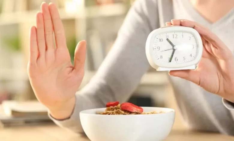 Scientists discover new benefits of fasting... the secret is in the brain 