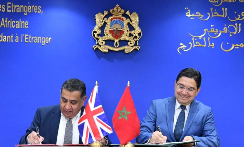 Calls urging Britain to end its hesitation in recognizing the Moroccan Sahara