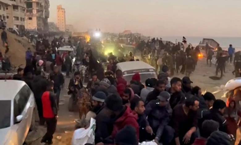 Israeli massacre targets a crowd gathered around aid distribution
