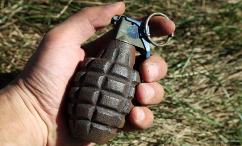 Elderly Man Commits Suicide with a Grenade in the Middle of the Street in Syria