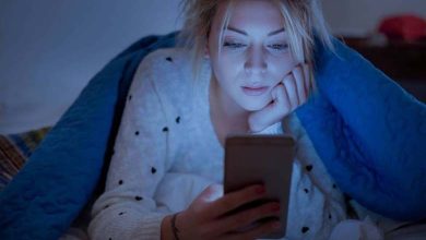 Phones and Lack of Sleep: "Surprising" Information About Blue Light