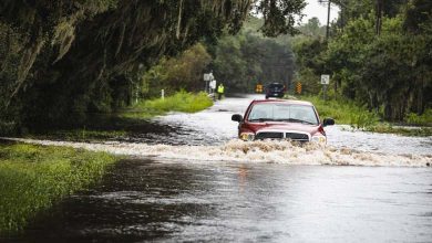 Storm "Debbie" Causes 4 Deaths and Threatens the U.S. with Catastrophic Flooding