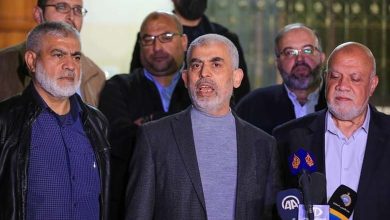The Muslim Brotherhood blesses the appointment of Sinwar... An expert affirms it is illegitimate and contrary to the regulations of Hamas and the Muslim Brotherhood