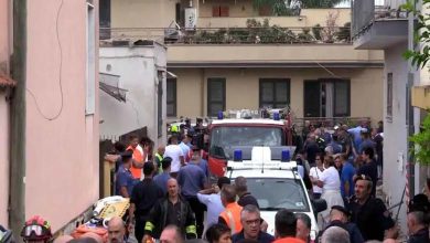 Among them two children: 3 dead in building collapse in southern Italy