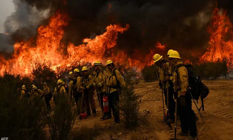 Fires rage near Los Angeles, destroying dozens of homes