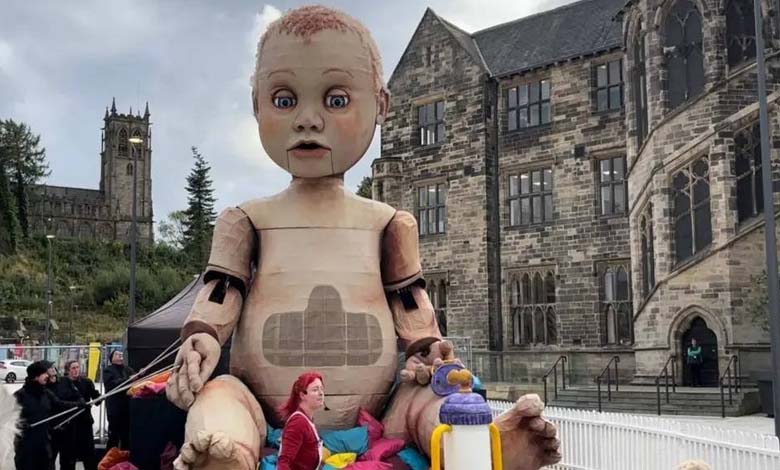 Giant "Scary" Doll Shocks Residents in Rochdale, UK 