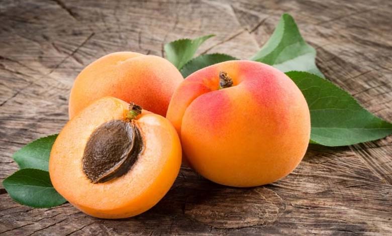 7 Health Benefits of Apricots... and More