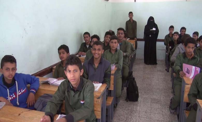 Report: Houthis Violate Childhood in Summer Camps and Hezbollah Interferes with School Curricula