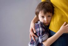 5 Signs That Indicate "Anxious Attachment" in Your Child