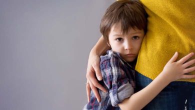 5 Signs That Indicate "Anxious Attachment" in Your Child