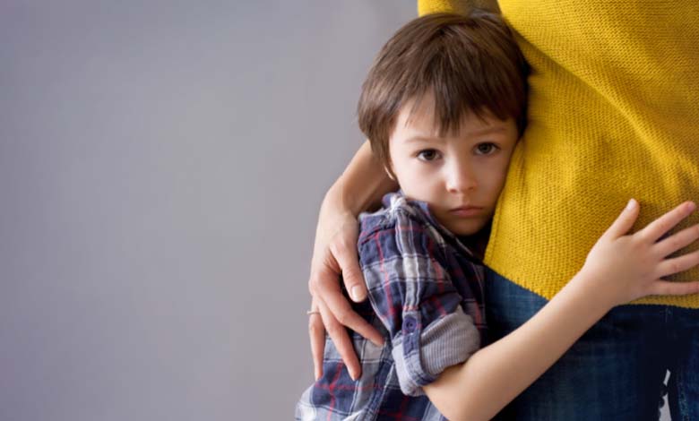 5 Signs That Indicate "Anxious Attachment" in Your Child