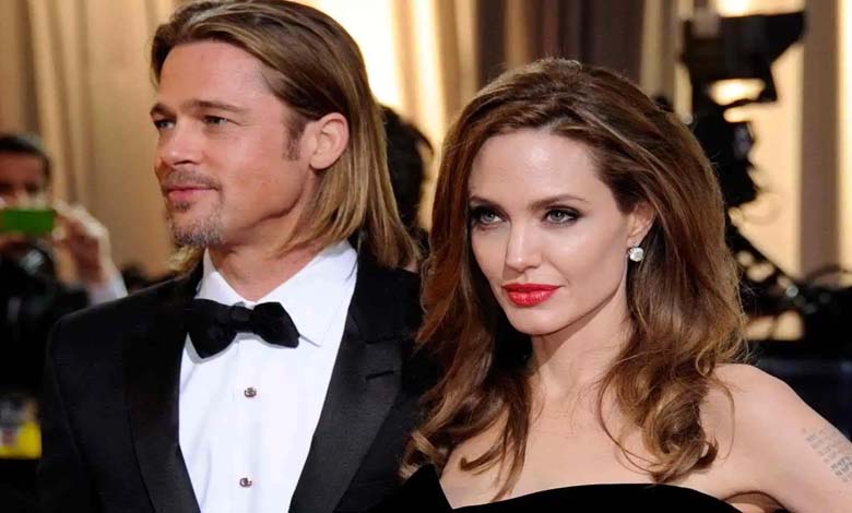 Brad Pitt and Angelina Jolie Sign Divorce Agreement