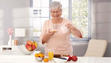 How to Maintain Proper Nutrition for Seniors?