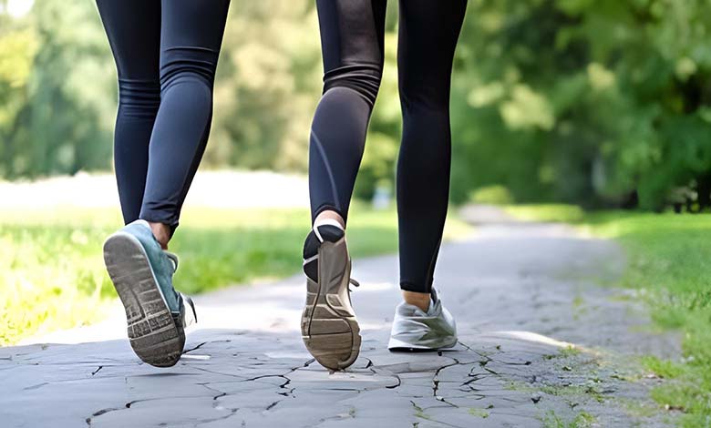 Doctors: Daily Walking Increases Life Expectancy