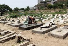 The Yemeni Muslim Brotherhood Violates the Sanctity of Cemeteries... Details