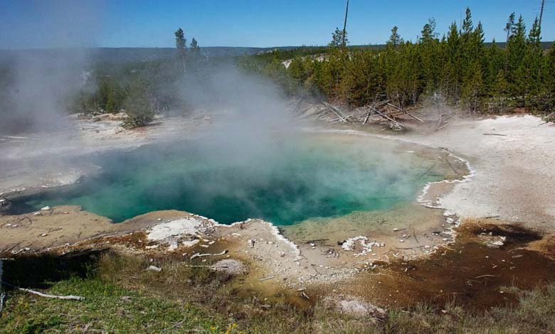 Hidden Yellowstone: The Sleeping Giant Beneath America That Threatens the Planet