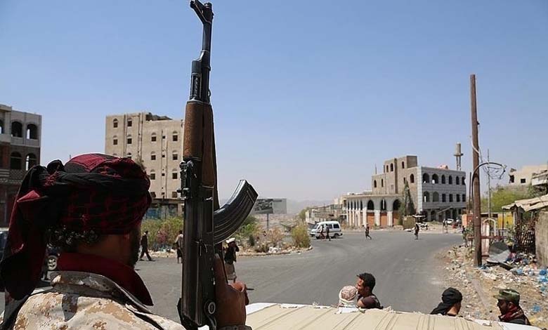Senior Houthi Commanders Missing: The Militia Still Searching for Losses at Sea