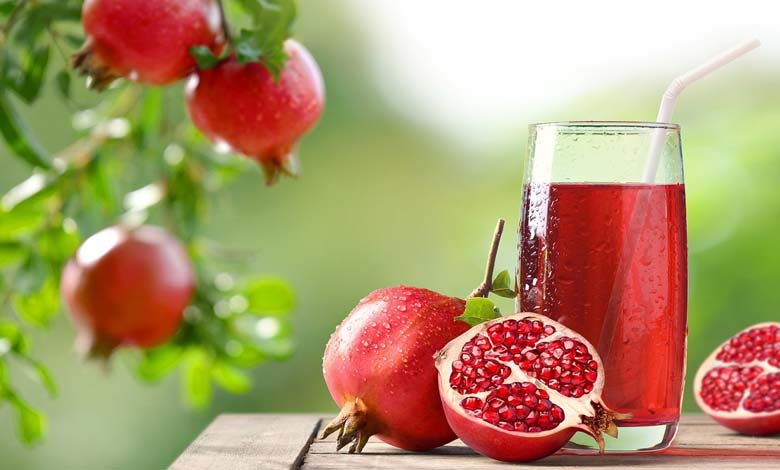 Drinking Pomegranate Juice Daily: A Natural Ally for Heart Health and Blood Pressure Regulation