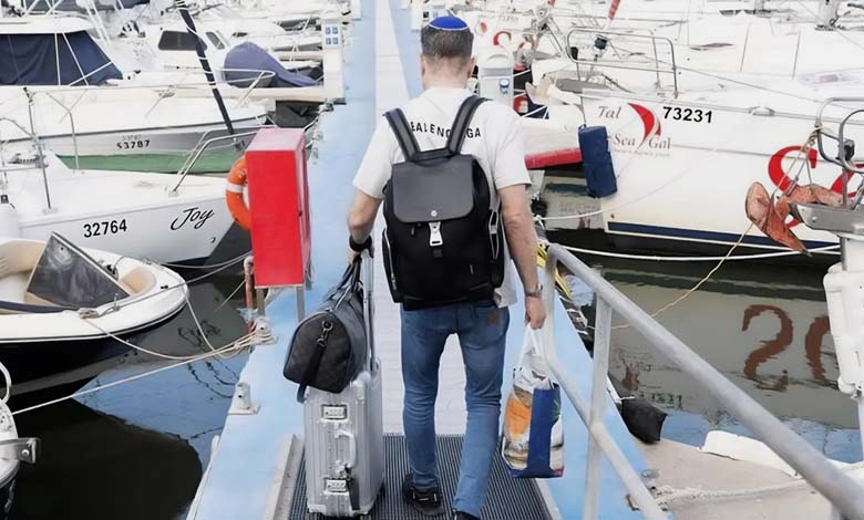 Israelis flee to Cyprus by sea to escape Iranian missile threat