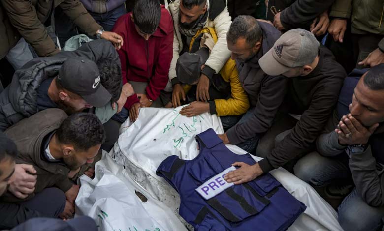“I can’t walk anymore”: When journalists, the hungry, and medics collapse in Gaza