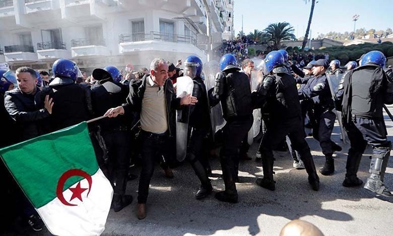 Rising tensions between authorities and unions raise fears of a social explosion in Algeria