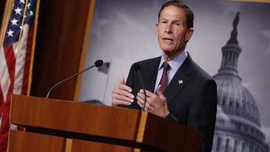 US senator threatens to cut Baghdad's funding over continued attacks on Kurdistan