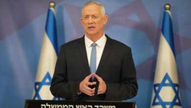 Gantz pressures Netanyahu to secure a hostage release deal