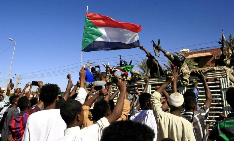 Smuggling Weapons Under the Guise of Humanitarian Aid: Turkey’s Role in Sudan Between Hidden Agendas and Public Support