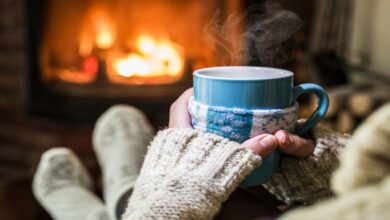 What is the link between hot beverages and cancer?
