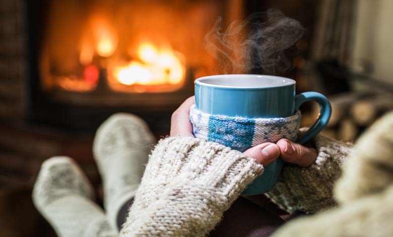 What is the link between hot beverages and cancer?