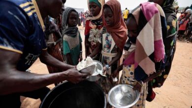 Soaring prices and epidemics: Al-Burhan’s corruption traps Sudan